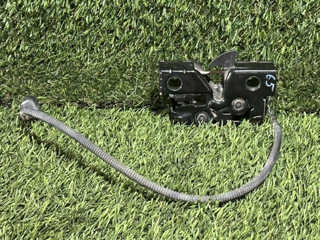 Замок капота 5G1823509C VAG