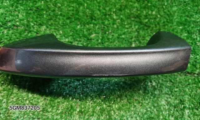 Дверна ручка ліва передня 5GM837205GRU VAG