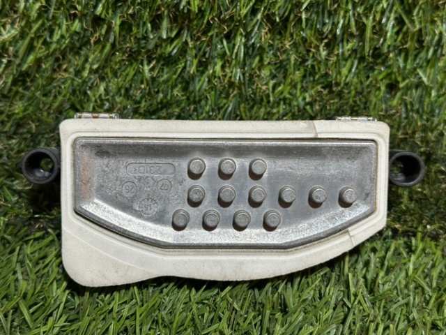 Регулятор оборотів пічки 5HL011266 CHRYSLER