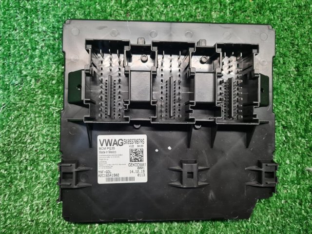 Блок комфорту 5K0937087AS VAG