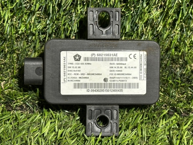 Блок системи контролю тиску в шинах 68219831AE CHRYSLER