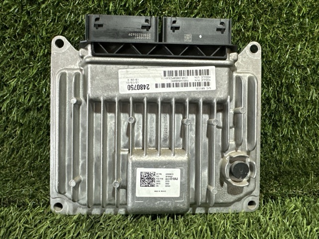 Блок двигуна 68437018AJ CHRYSLER