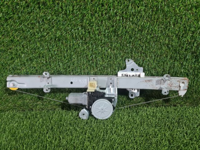 Мотор склопідйомника дверей передніх, правих 807314CA0A NISSAN