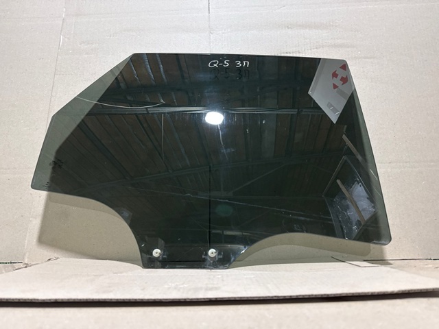 Скло заднє праве 80A845206A VAG