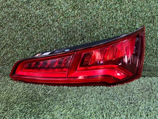 Задні ліхтарі 80A945094A VAG