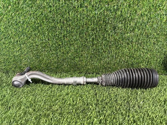 Наконечник рульовий 8W0423811B VAG