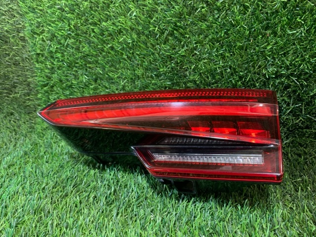 Фара задня права внутрішня 8W5945094D VAG