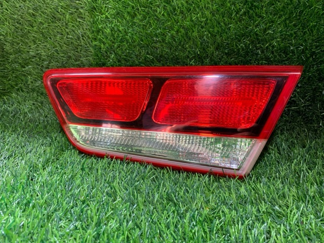 Ліхтар задній правий, внутрішній 92404D5000 HYUNDAI