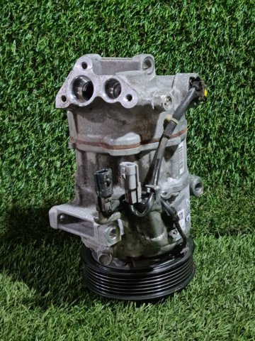 Компресор кліматичної установки 926006RA0A NISSAN