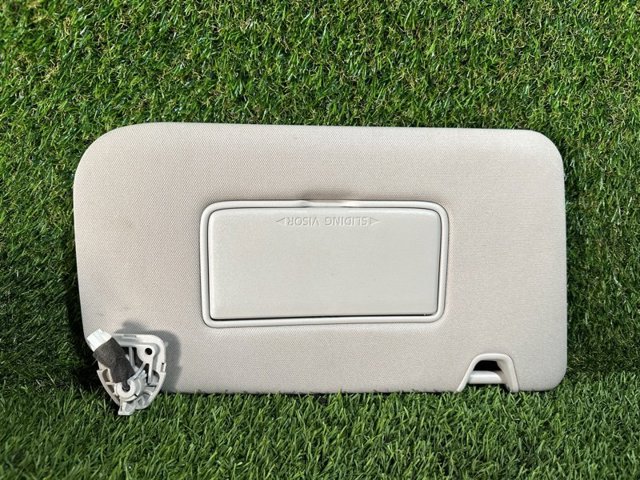 Козирок сонцезахисний 964004BA1D NISSAN