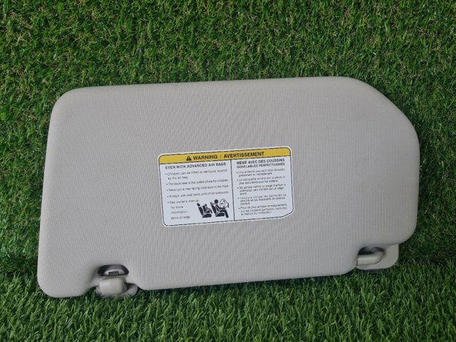 Козирок сонцезахисний 964006RA0A NISSAN