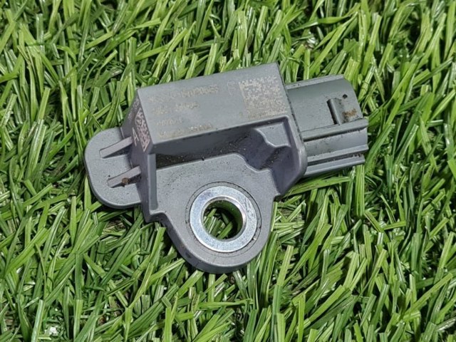 Датчик подушки безпеки 985813SG0A NISSAN