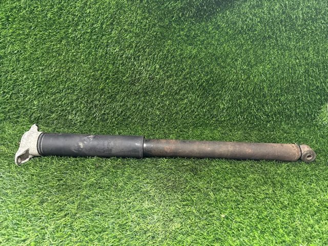 Амортизатор задньої підвіски Форд Фокус III