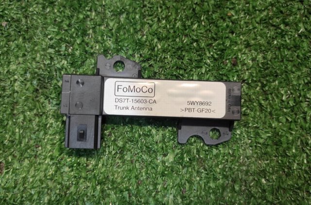 Підсилювач сигналу антени DS7T15603CA FORD