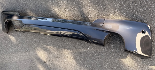 Спойлер заднього бампера 51128094860 BMW