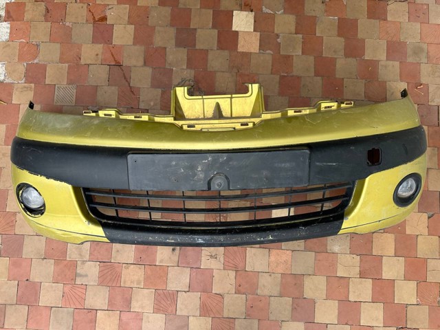 Бампер передній 620229U040 NISSAN
