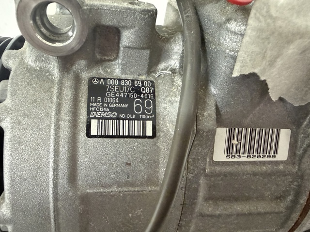 Компресор системи кондиціювання A0008306900 MERCEDES