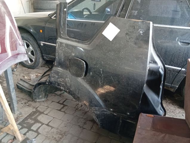 Бічна частина задня ліва 5301B111 MITSUBISHI