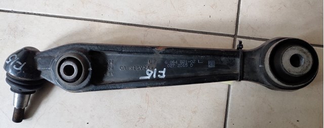 Важіль передній лівий 6864821 BMW