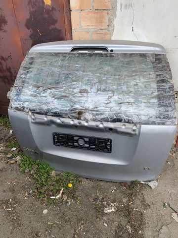 Задні двері багажника 737004D032 HYUNDAI