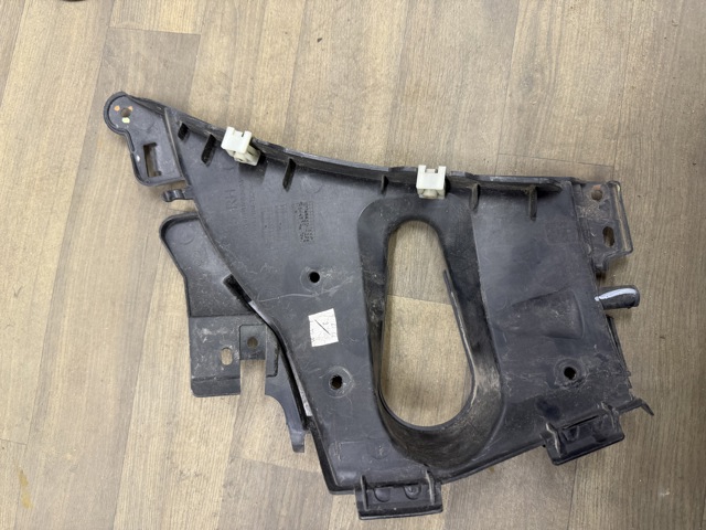Дефлектор переднього бампера, правий 51117421874 BMW