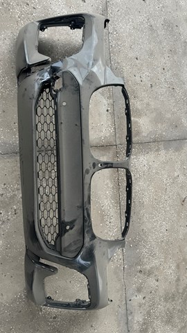 Буфер (бампер) передній 51118091990 BMW