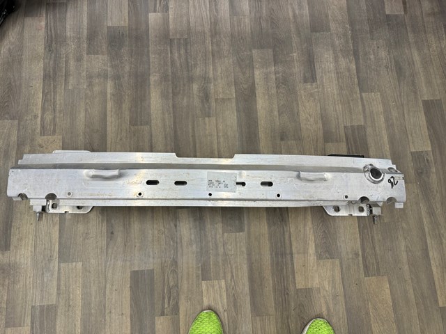 Буфер бампера заднього 51127420657 BMW