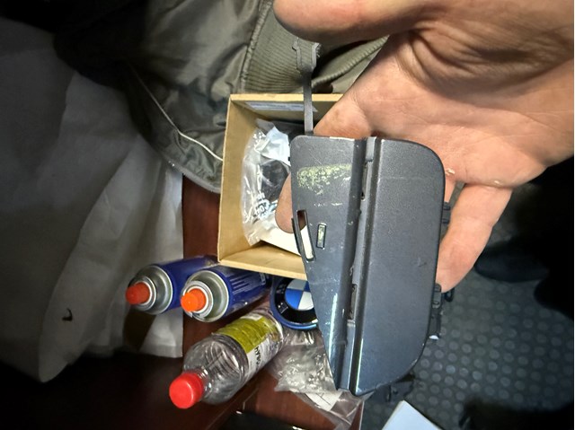 Заглушка бампера буксирувального гака, задня 51128093923 BMW