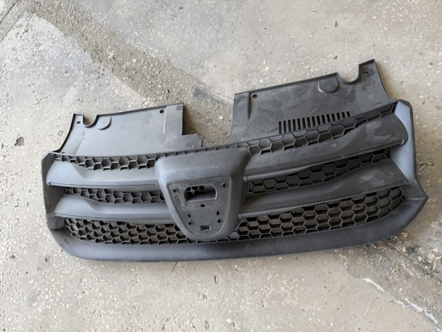Облицювання радіатора 623103971R RENAULT