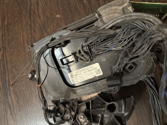 Блок керування освітленням A2139005711 MERCEDES