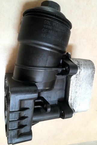Корпус масляного фільтра 03L115389C VAG