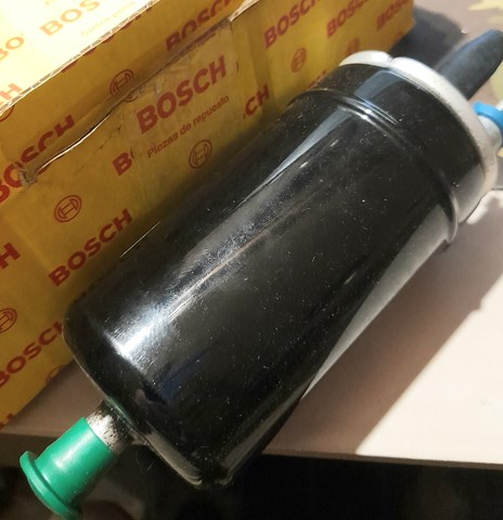 Насос паливний низького тиску 580254909 BOSCH