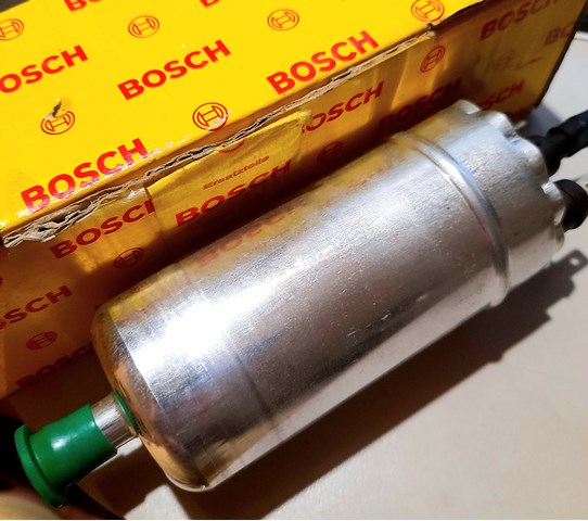Топливный насос магистральный 580464024 BOSCH