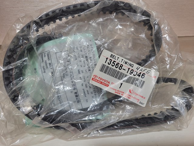 Ремінь двигуна 1356819046 TOYOTA