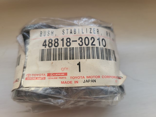 Втулка стабілізатора заднього 4881830210 TOYOTA