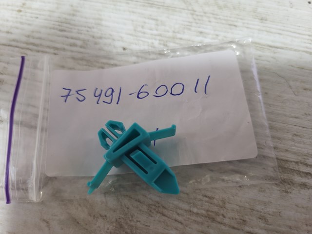 Молдинг-боковина 7549160011 TOYOTA