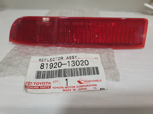 Лівий катафот бампера 8192013020 TOYOTA
