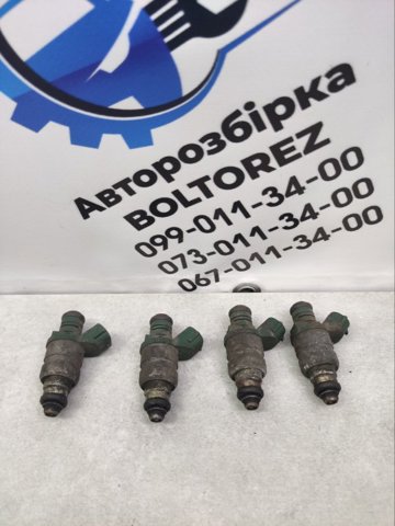 Форсунка дизельна в зборі, розпилювач + тримач 037906031AL VAG