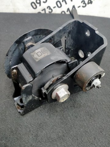 Передня опора двигуна 1236126120 TOYOTA