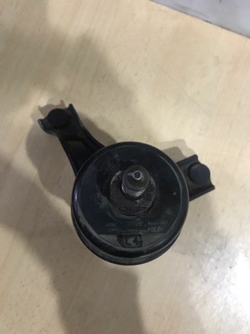 Права опора двигуна 1236228020 TOYOTA