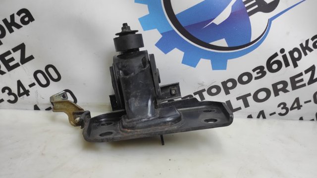Задня подушка двигуна 1237126010 TOYOTA