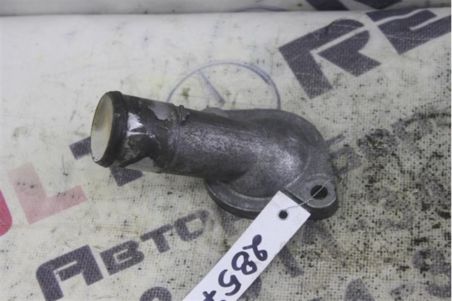 Кришка термостата 13049JA01A NISSAN