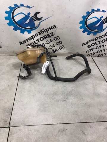 Водяний бачок системи охолодження 1375A047 MITSUBISHI