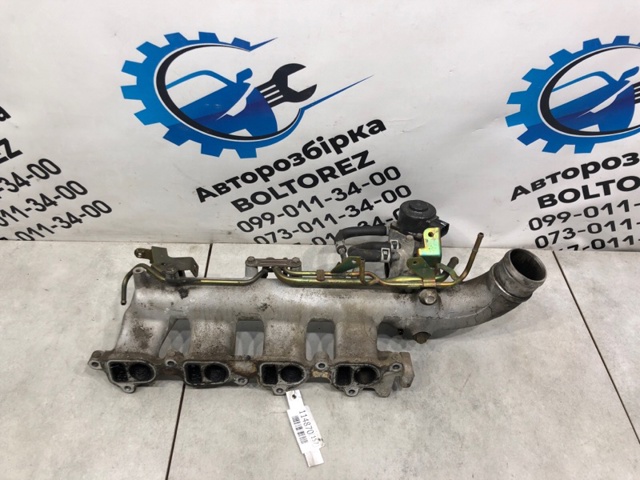Колектор впускний 140018H810 NISSAN