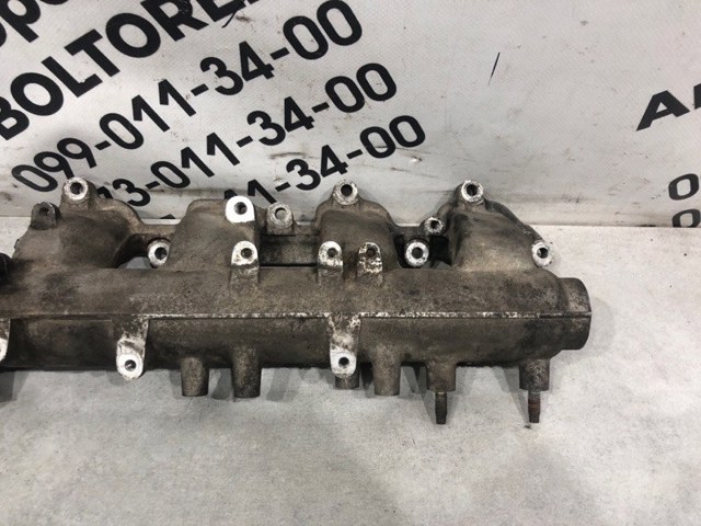 Колектор впускний 14001EB300 NISSAN
