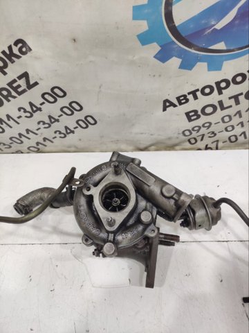 Турбонаддув 144118H800 NISSAN