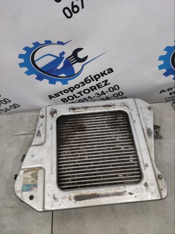 Охолоджувач наддувочного повітря 14461EQ405 NISSAN