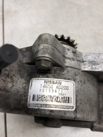 Насос вакуумний 14650AD200 NISSAN