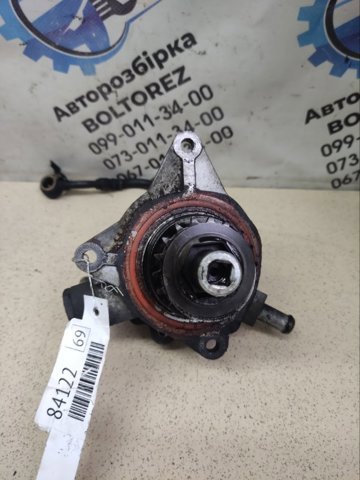 Насос вакуумний 14650EB30A NISSAN
