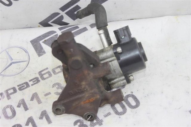 Клапан EGR Nissan Maxima
